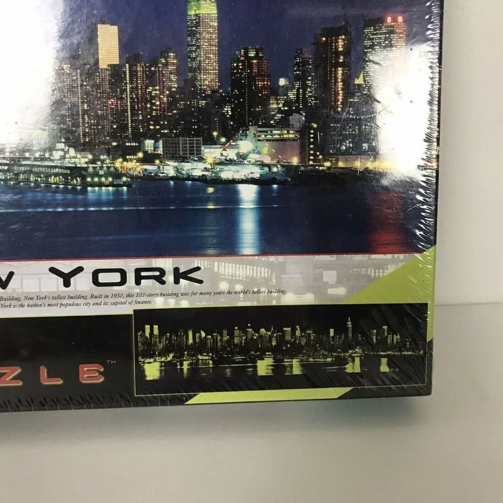 New York City Puzzle 750 Pcs Glow In The Dark NYC Skyline Buffalo Games Sealed
